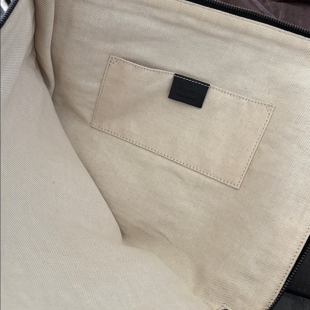 GUCCI pouch bag canvas gray clutch bag L-shaped zipper logo - Picture 7 of 12